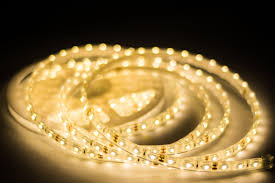 Manguera plana de Led's adherible Blanca Cálida 5m 12V IP68 req controlador