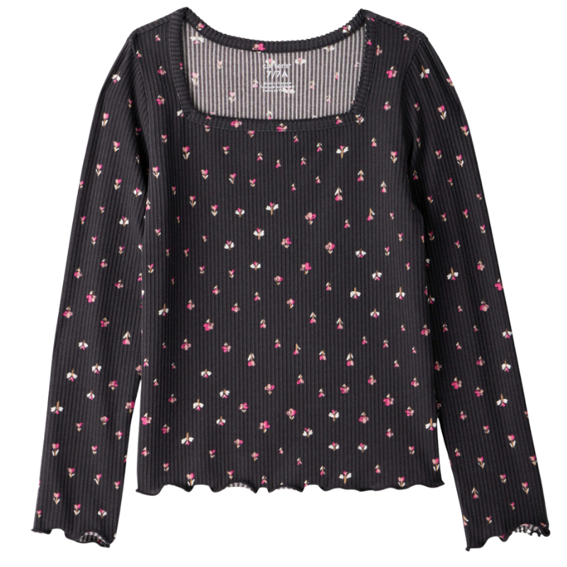 Blusa negra acanalada con flores para niña