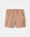 Short con bolsillos a los lados